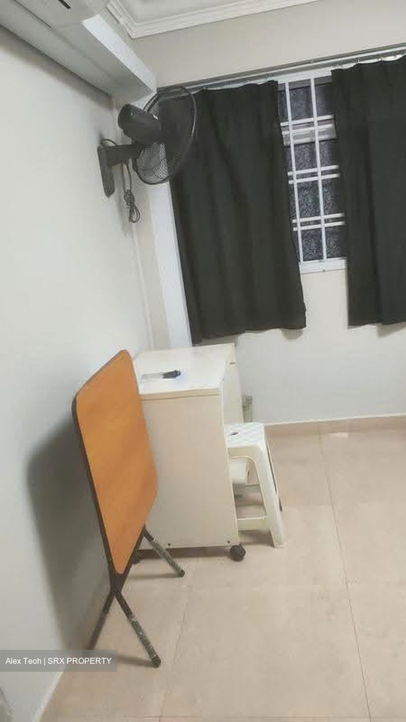 Blk 301 Hong Kah Green (Bukit Batok), HDB 4 Rooms #623714981